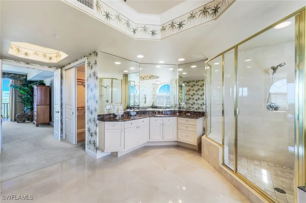 700 La Peninsula Boulevard Naples FL 34113