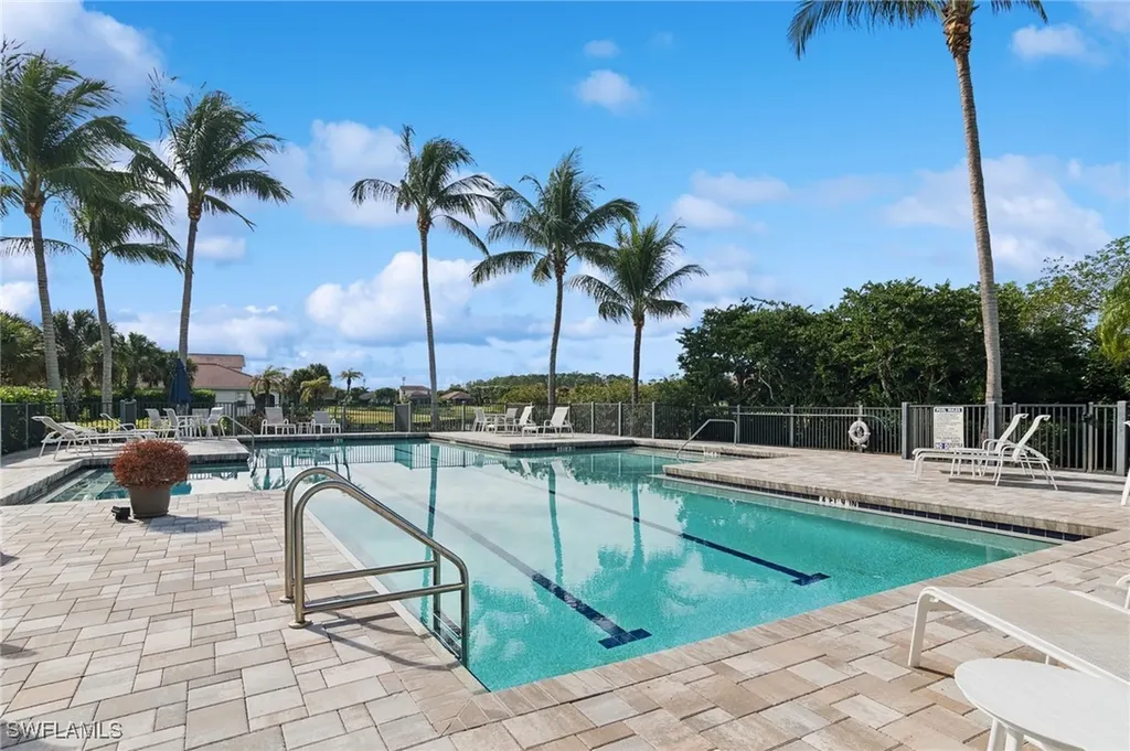 13470 Kent Street Naples FL 34109