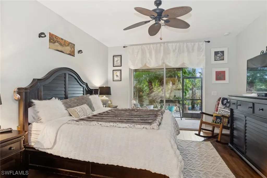 13470 Kent Street Naples FL 34109