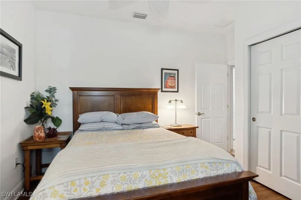 13470 Kent Street Naples FL 34109