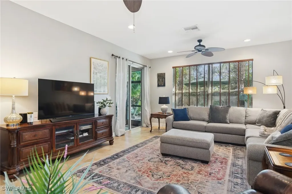 13470 Kent Street Naples FL 34109