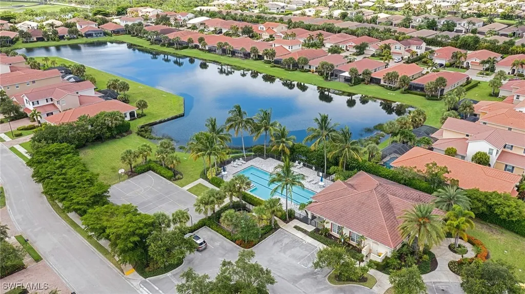 13470 Kent Street Naples FL 34109