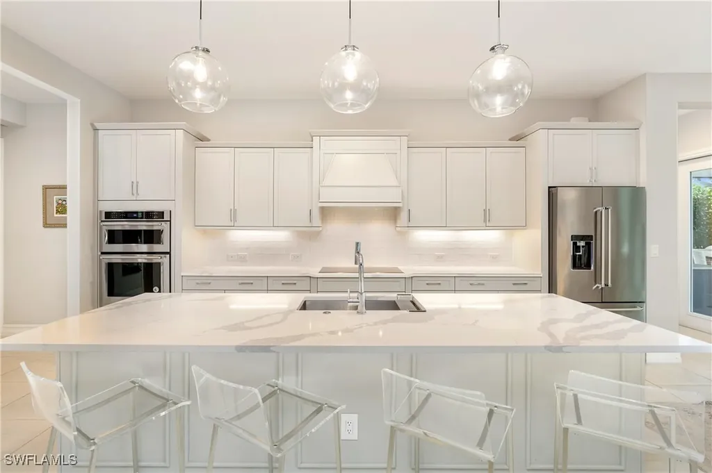 14464 Neptune Avenue Naples FL 34114