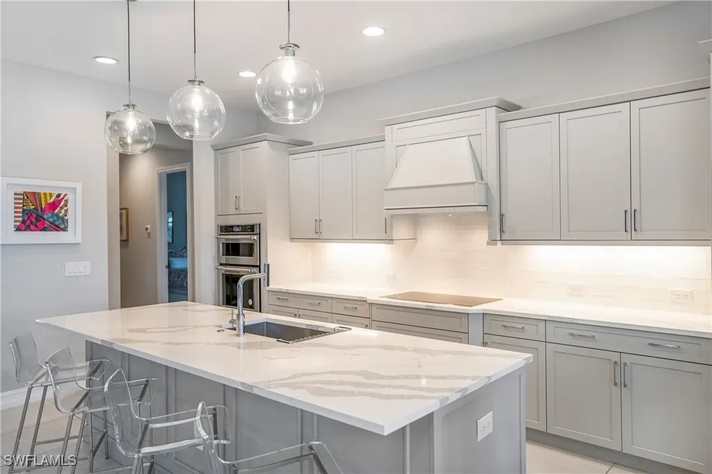 14464 Neptune Avenue Naples FL 34114