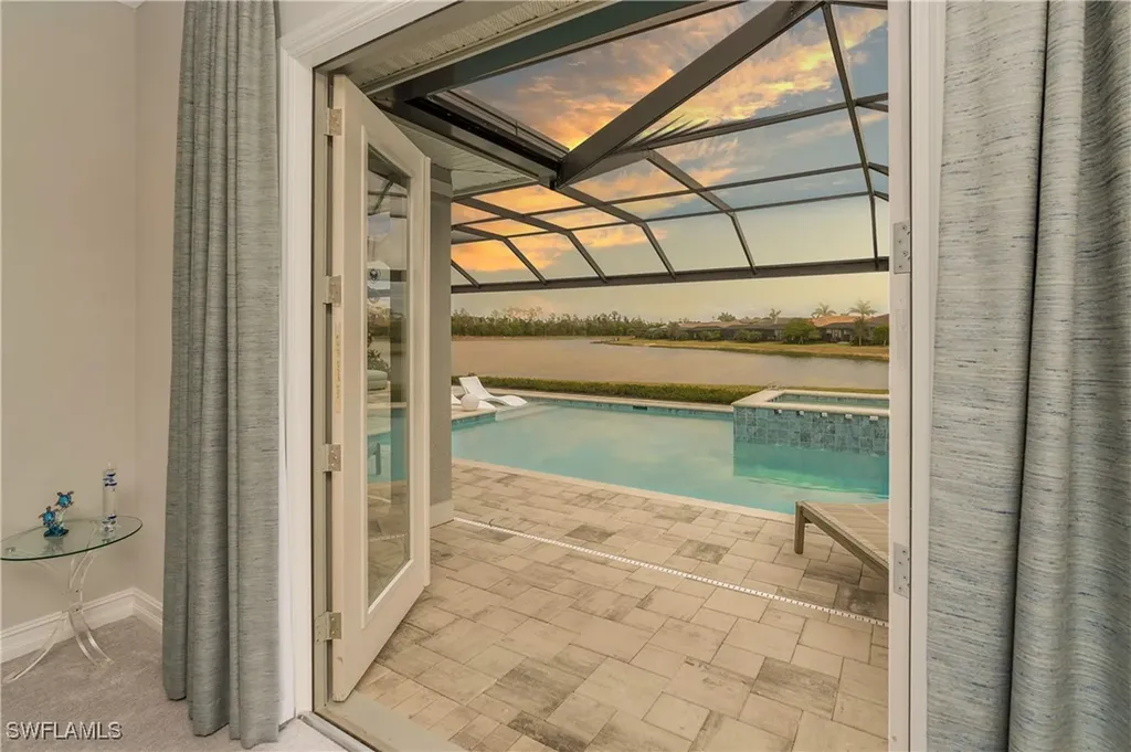 14464 Neptune Avenue Naples FL 34114
