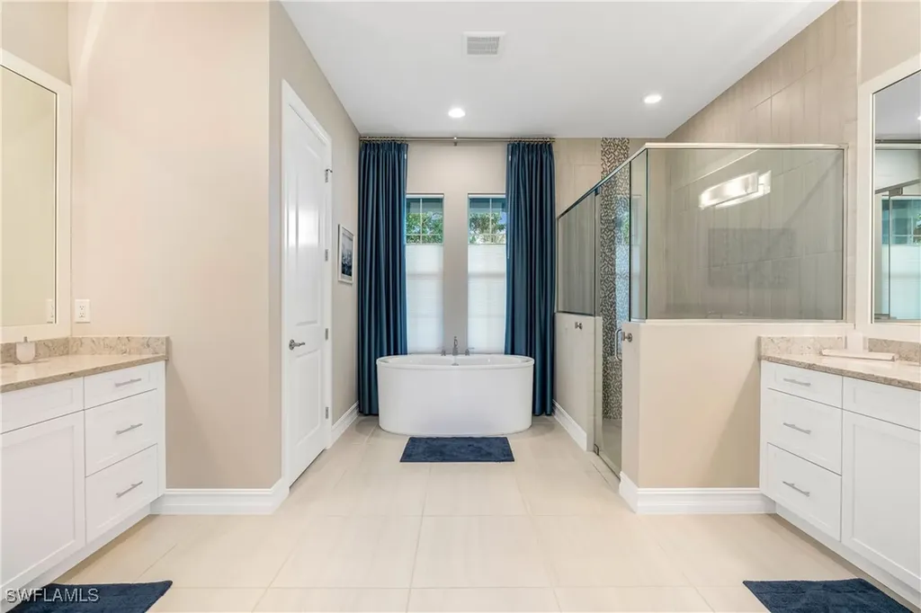 14464 Neptune Avenue Naples FL 34114