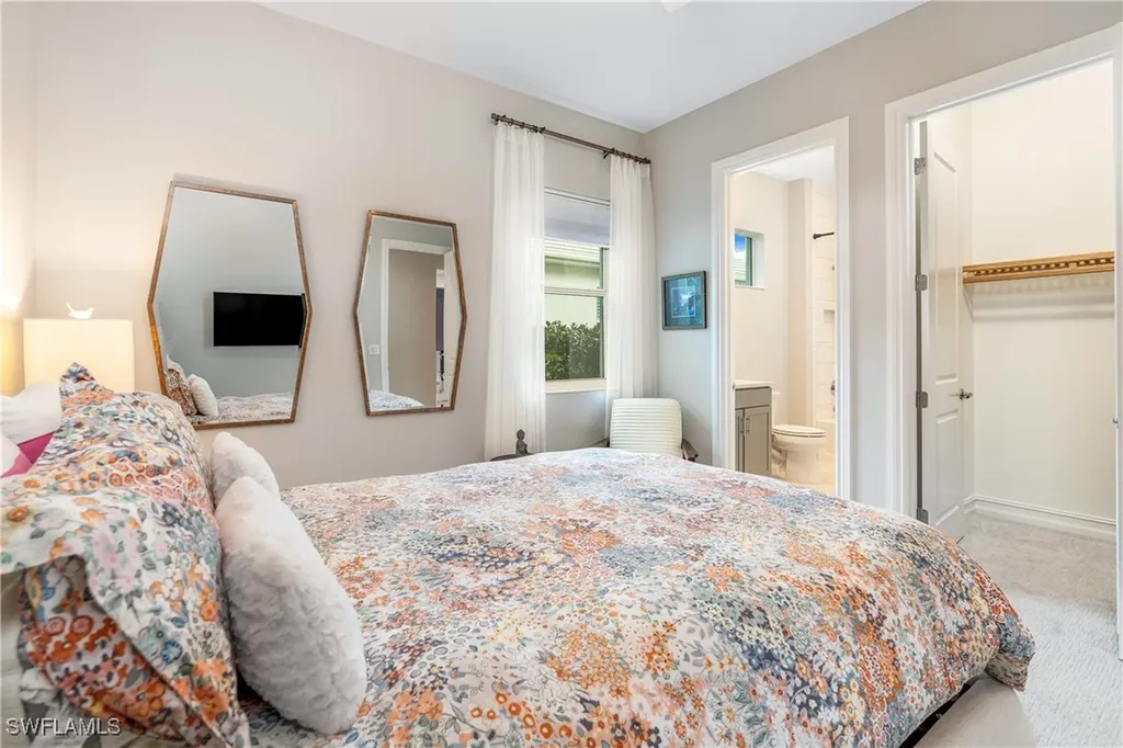 14464 Neptune Avenue Naples FL 34114