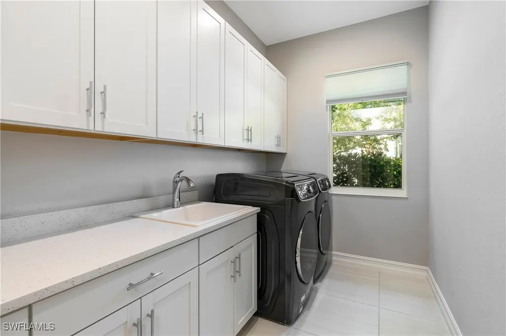 14464 Neptune Avenue Naples FL 34114