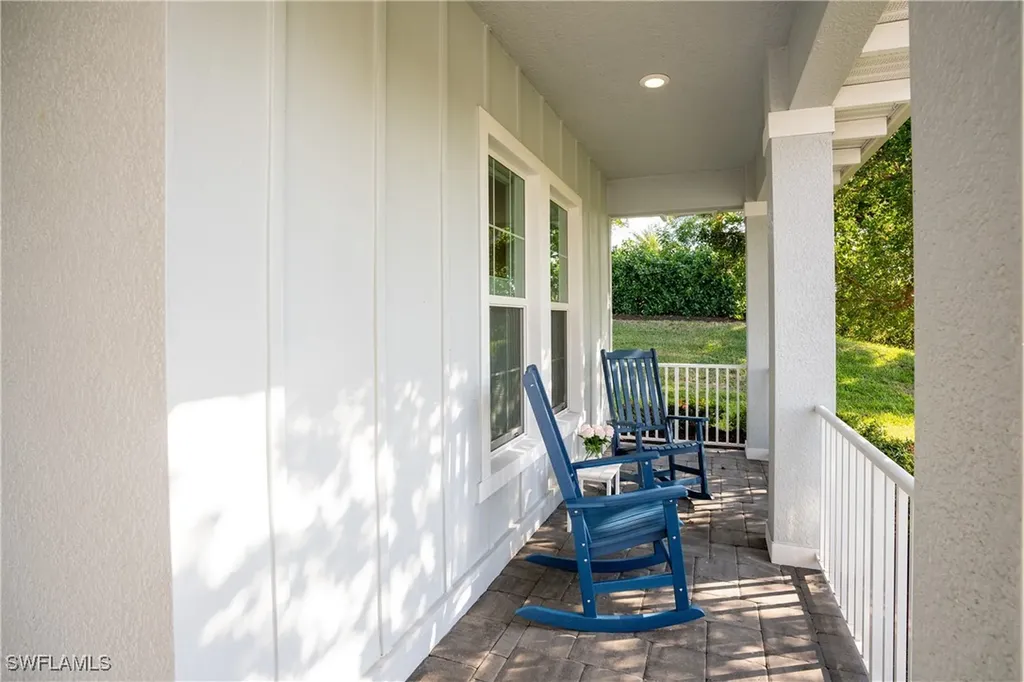 14464 Neptune Avenue Naples FL 34114