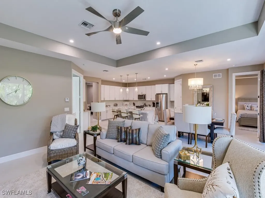 202 Indies Drive E Naples FL 34114