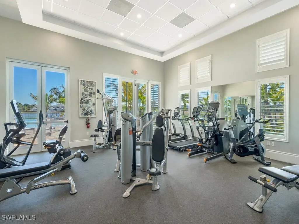 202 Indies Drive E Naples FL 34114