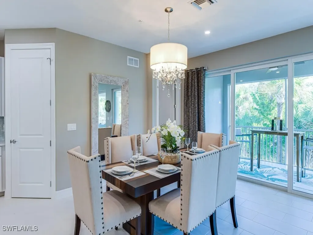 202 Indies Drive E Naples FL 34114