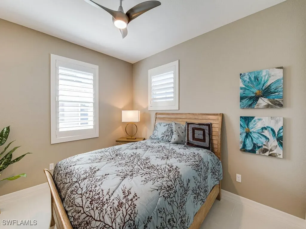 202 Indies Drive E Naples FL 34114