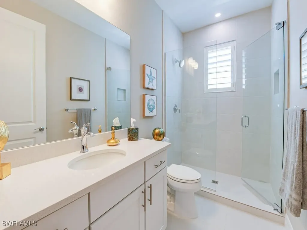 202 Indies Drive E Naples FL 34114