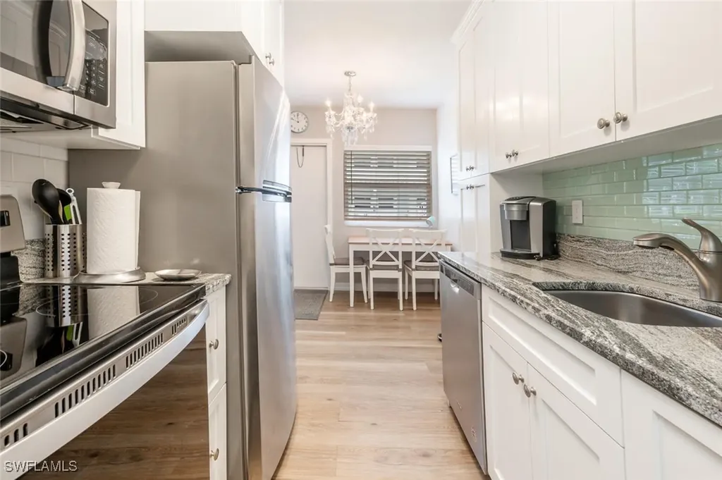 532 4th Avenue S Naples FL 34102
