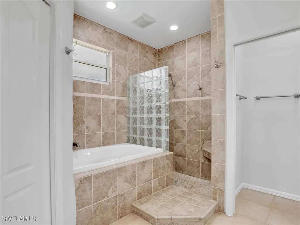 2071 Morning Sun Lane Naples FL 34119