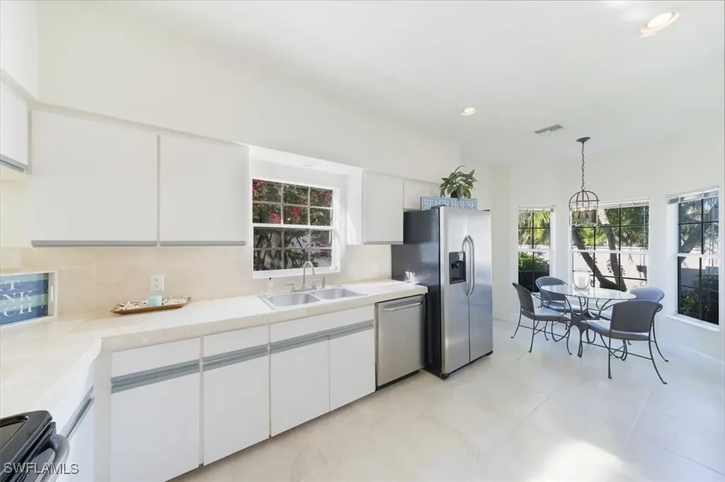 13260 Wedgefield Drive Naples FL 34110