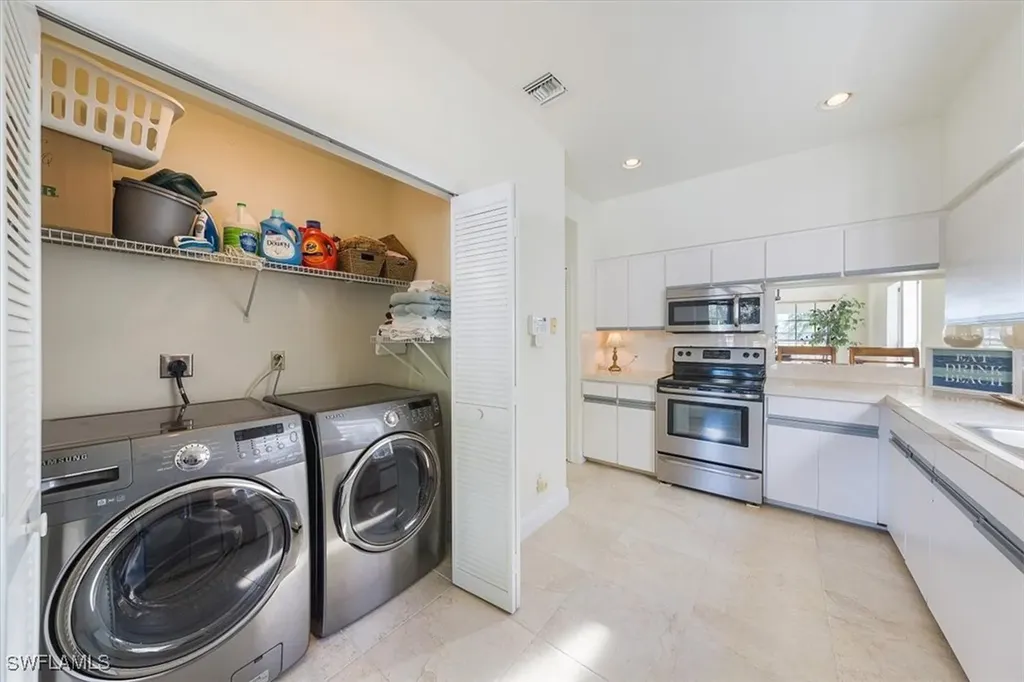 13260 Wedgefield Drive Naples FL 34110