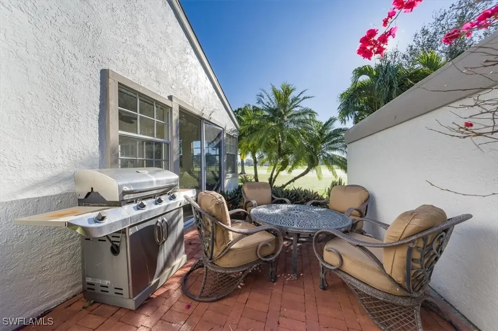13260 Wedgefield Drive Naples FL 34110