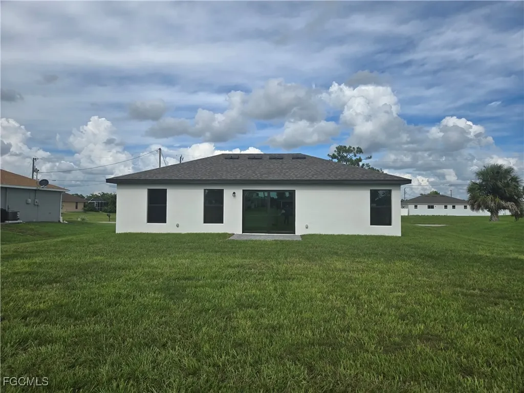 3226 NW 3rd Place Cape Coral FL 33993