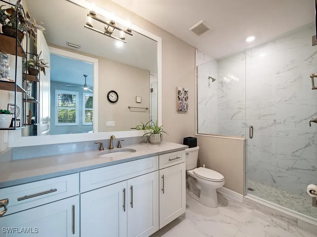 16370 Viansa Way Naples FL 34110