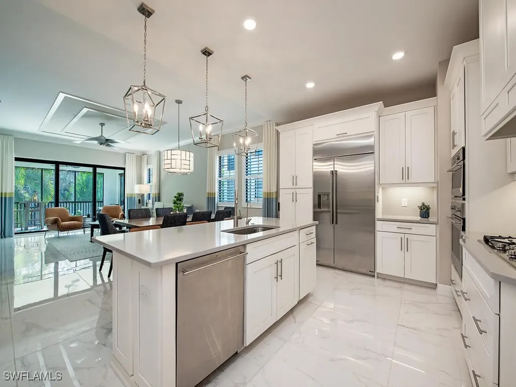 16370 Viansa Way Naples FL 34110