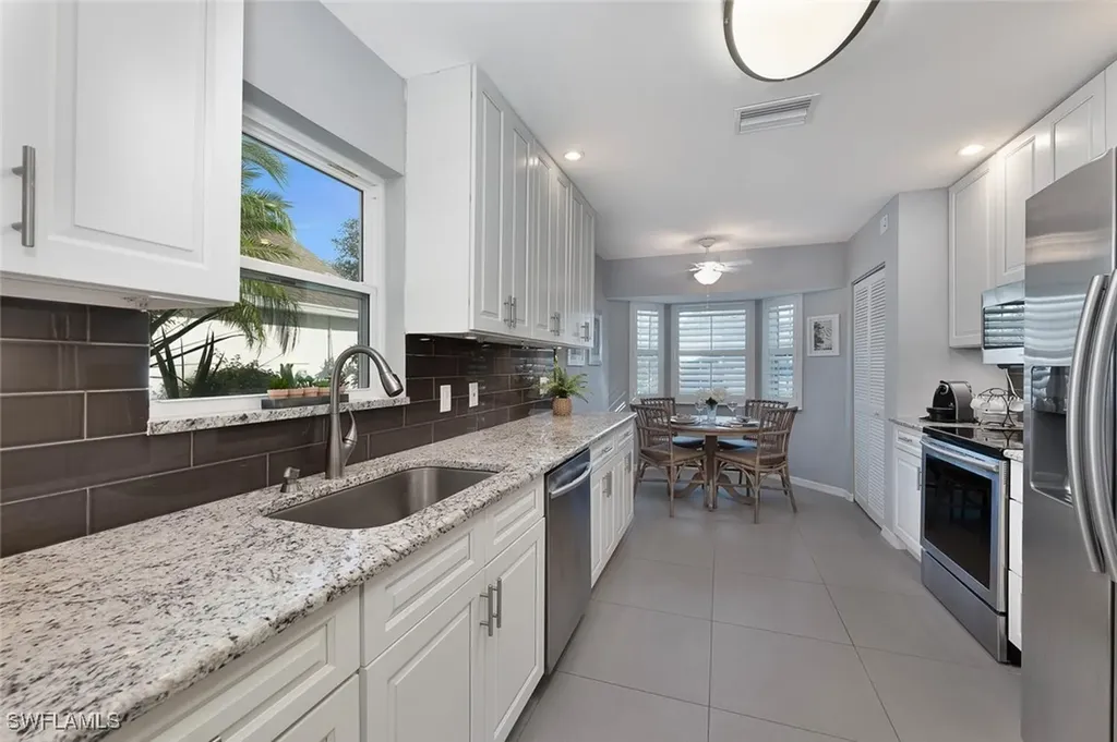 3205 Carriage Circle Naples FL 34105