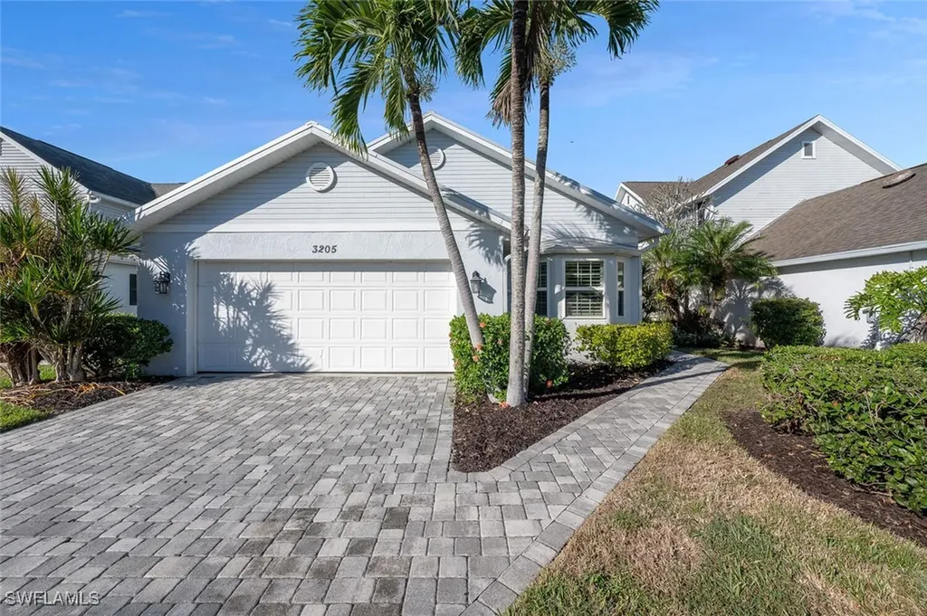 3205 Carriage Circle Naples FL 34105