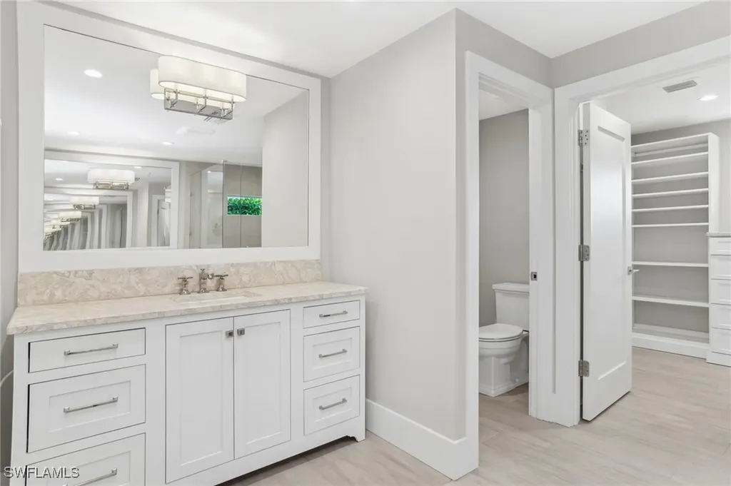 335 Nassau Court Marco Island FL 34145