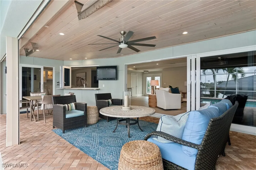 335 Nassau Court Marco Island FL 34145