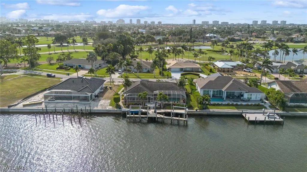 335 Nassau Court Marco Island FL 34145