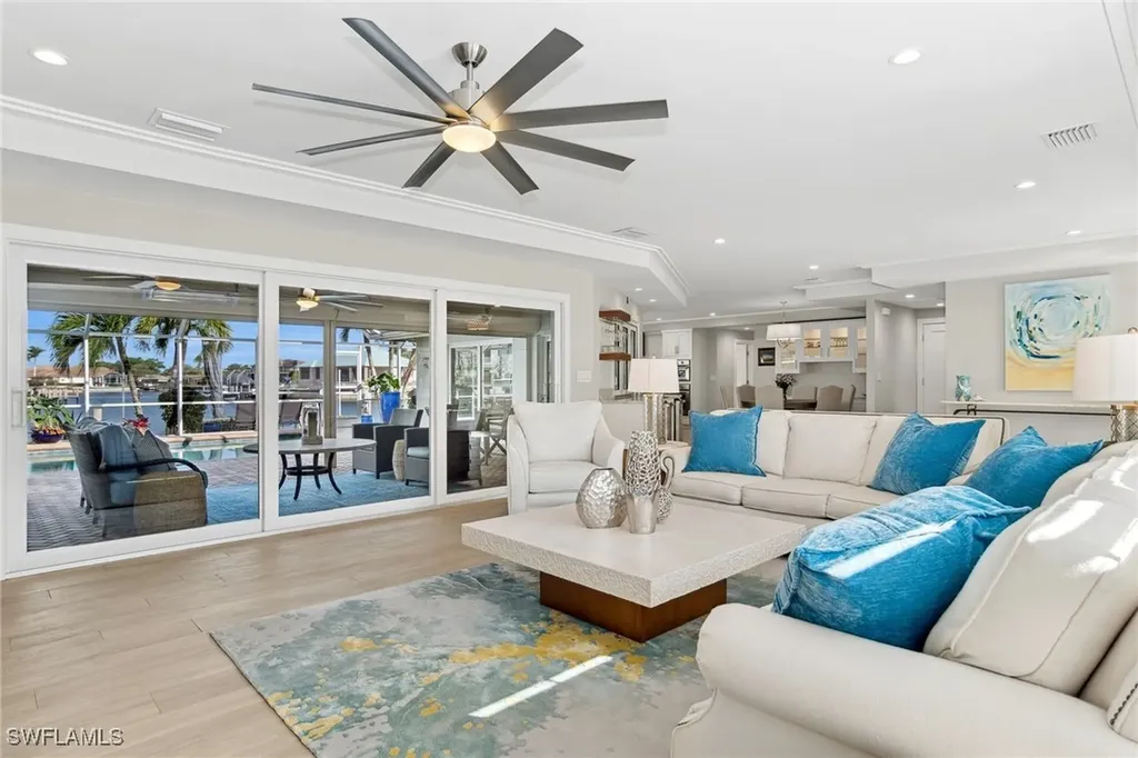 335 Nassau Court Marco Island FL 34145
