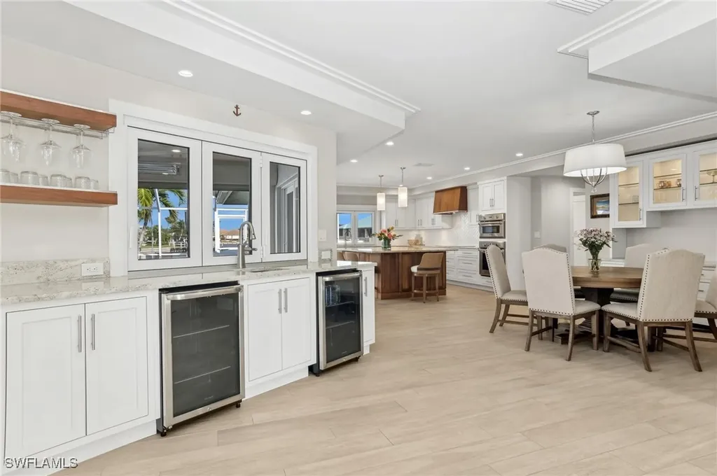 335 Nassau Court Marco Island FL 34145