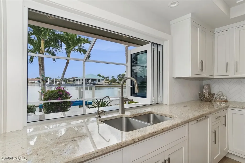 335 Nassau Court Marco Island FL 34145