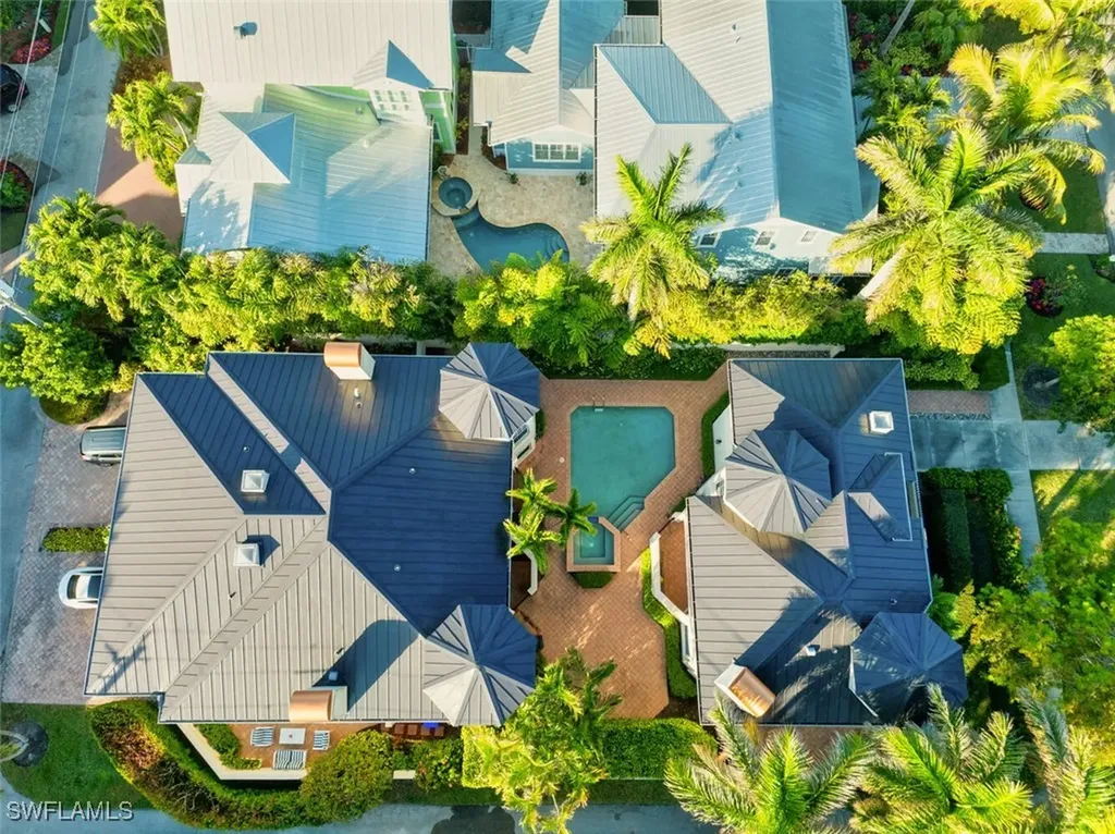 554 3rd Avenue S Naples FL 34102