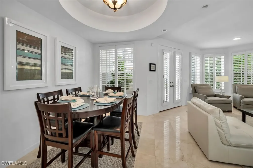 554 3rd Avenue S Naples FL 34102