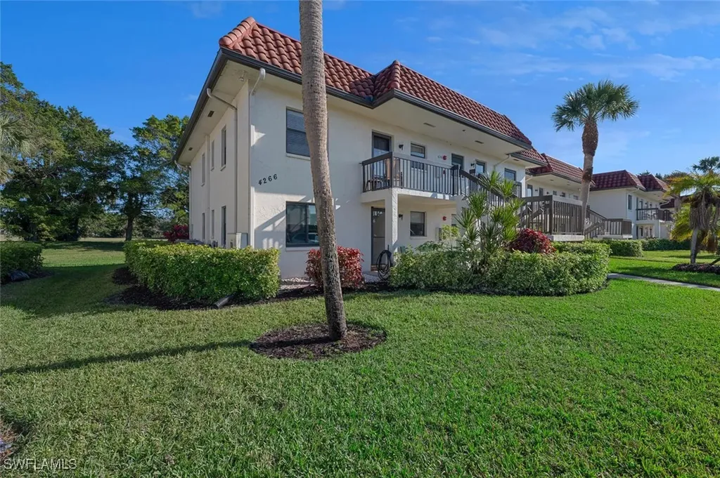 4266 27th Court SW Naples FL 34116