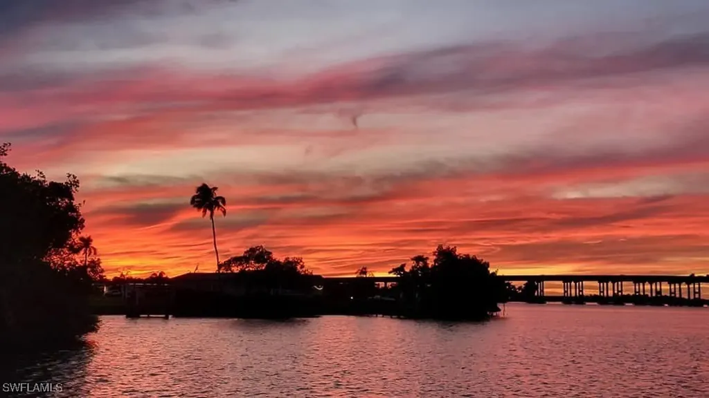 309 Shoreland Drive Fort Myers FL 33905