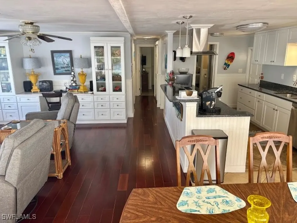 309 Shoreland Drive Fort Myers FL 33905