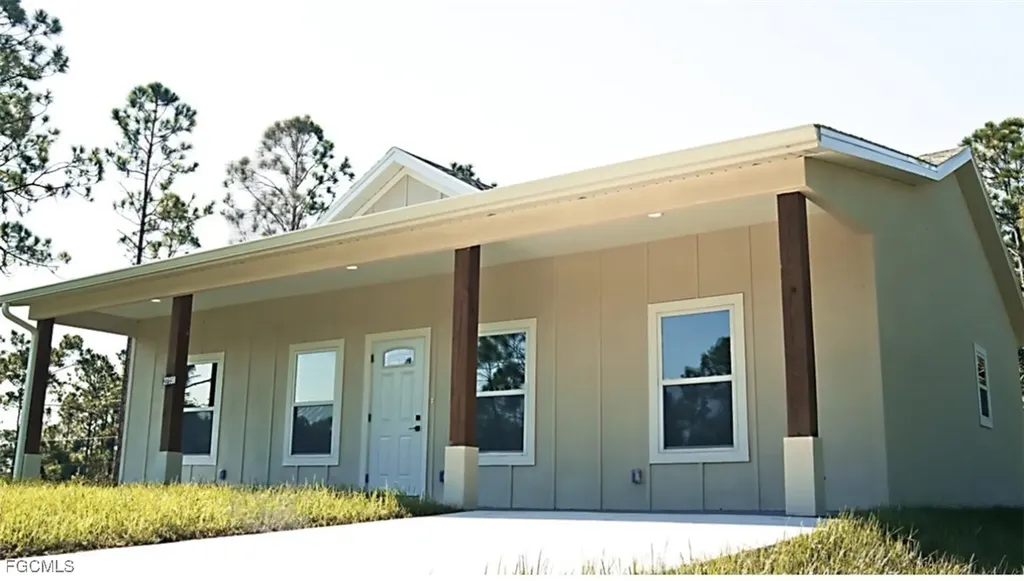 27159 Alhambra Drive Punta Gorda FL 33955