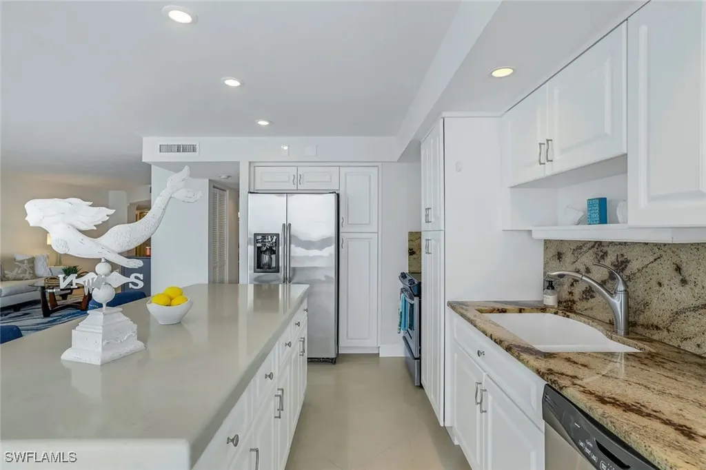 4041 Gulf Shore Boulevard N Naples FL 34103