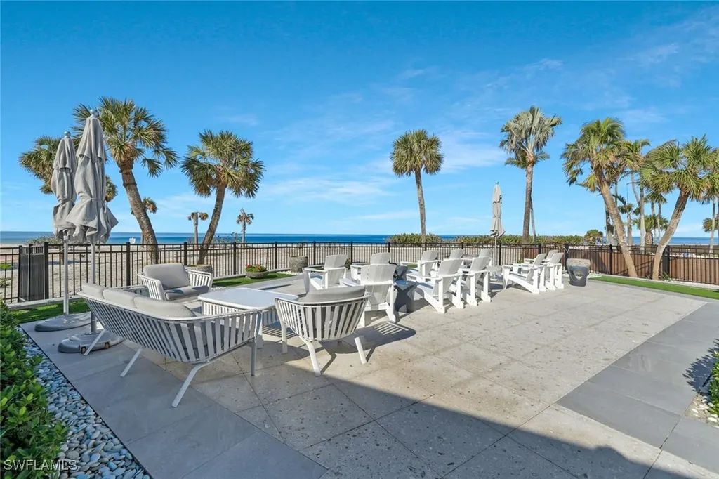 4041 Gulf Shore Boulevard N Naples FL 34103