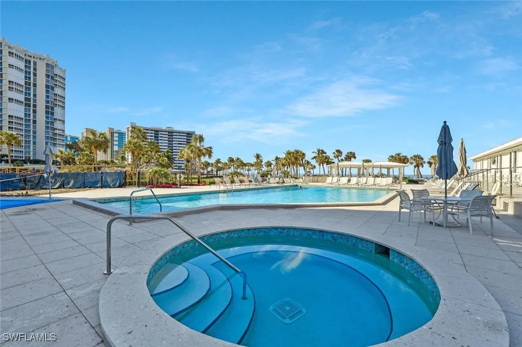 4041 Gulf Shore Boulevard N Naples FL 34103