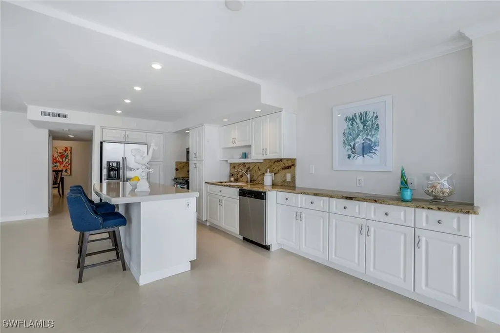 4041 Gulf Shore Boulevard N Naples FL 34103