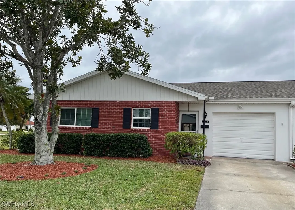 1374 Eagle Way Fort Myers FL 33919