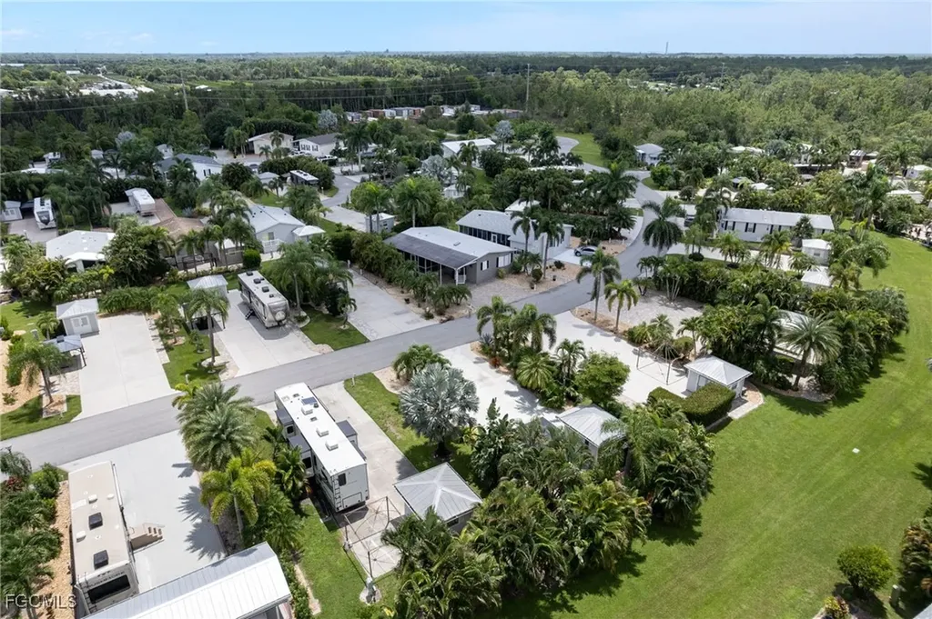 5800 Pathwood Court E Fort Myers FL 33905