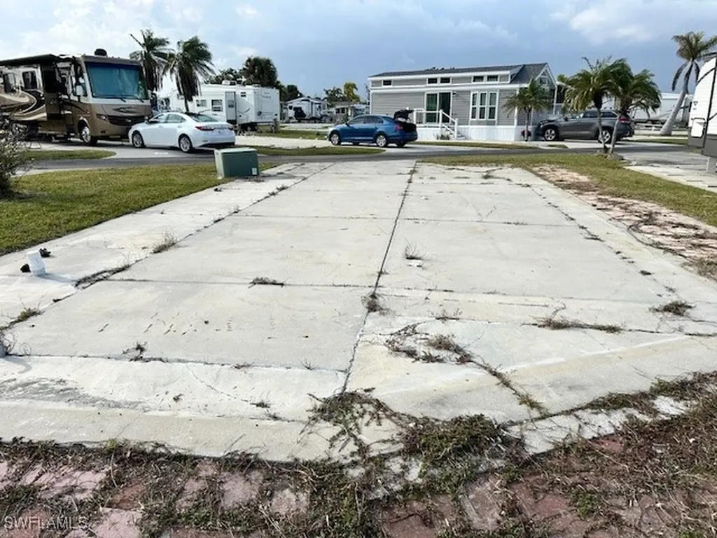 19681 Summerlin Road E-80 Fort Myers FL 33908