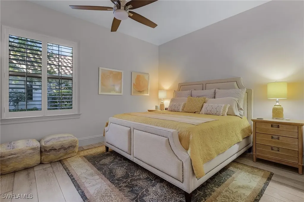 3027 Gardens Boulevard Naples FL 34105
