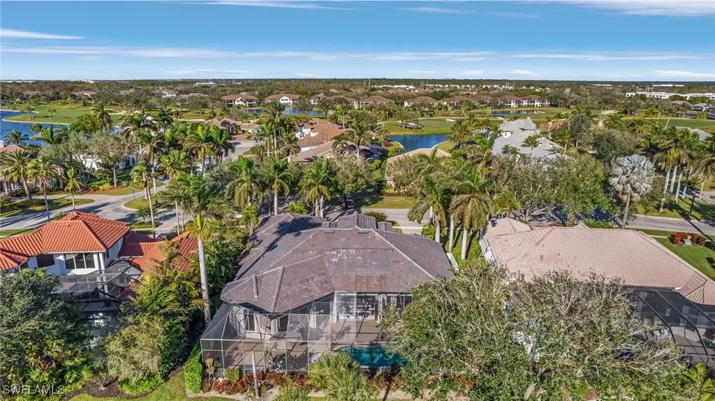 3027 Gardens Boulevard Naples FL 34105