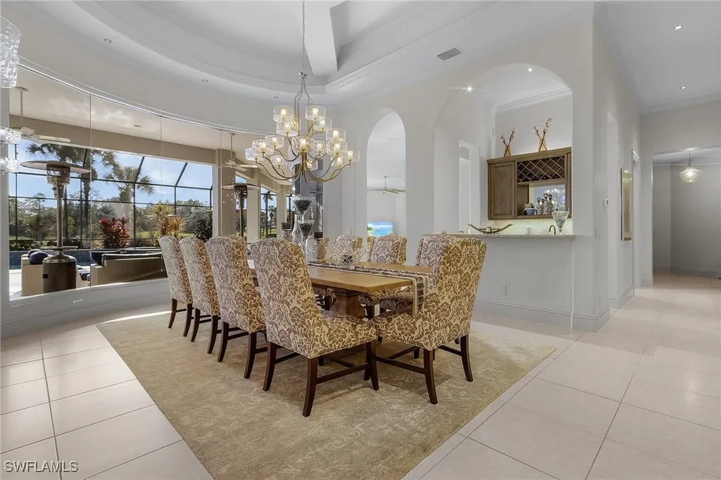 3027 Gardens Boulevard Naples FL 34105